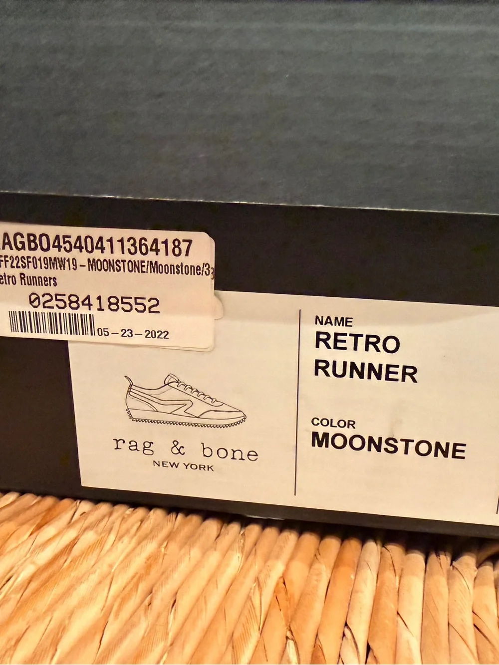 rag and bone retro runner-moonstone